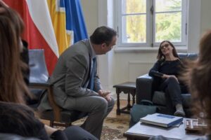 Gobernador y el BID estrechan lazos por el hidrógeno verde