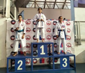 Magallánicos una vez más brillaron en Torneo Nacional de Karate “Proyección 2022”