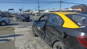 Daños dejó colisión ocurrida en conflictivo cruce