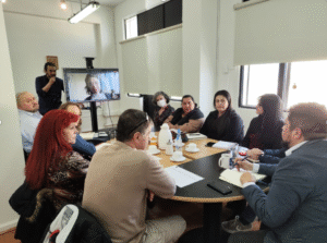 Instalan mesa de trabajo para elaborar un protocolo para estudiantes con TEA