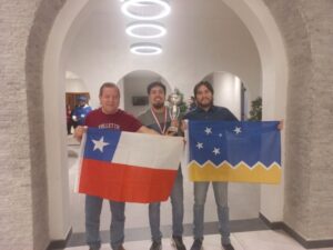Los hermanos Hurtado Bahamondez se lucieron en el mundial de ajedrez