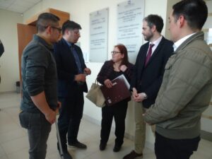 Absuelven a gendarmes acusados de amenazar, desnudar y golpear a reo