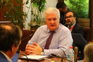 Senador propone que fiscal nacional sea evaluado a mitad de su gestión