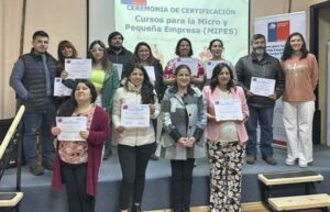 Con la certificación de 33 emprendedores finaliza el Curso para la Micro y Pequeña empresa 2022