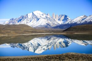 Treinta mil visitantes a Torres del Paine serían afectados por paro de guardaparques