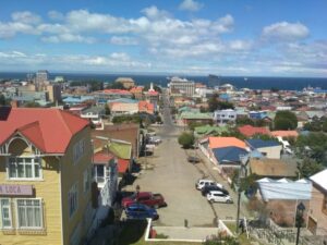 Hoteles de Punta Arenas empiezan a registrar el regreso de turistas argentinos