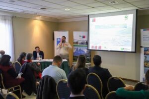 Seminario presentó resultados y proyecciones de gestión del castor en Magallanes