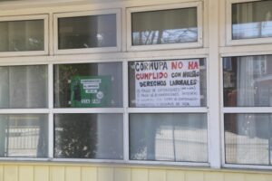 Colegio de Profesores solidariza con docentes en paro de Escuela España
