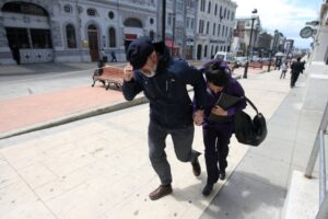 Vivir en el fin del mundo: Radiografía a nuestros sueños, penas y temores