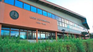 Establecimientos se alistan para cierre de año escolar