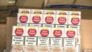 Formalizan a locatario por contrabando de cigarrillos