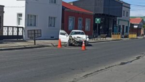 Joven mujer al borde de la muerte luego de brutal accidente de tránsito