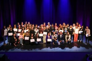 Municipio de Punta Arenas destacó a vecinas participantes de los talleres de la Oficina de la Mujer