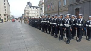 Armada realizó desfile en el marco del Día Internacional de los Voluntarios