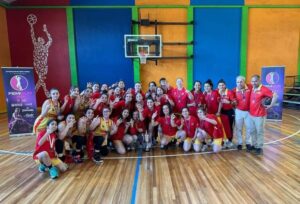 Español de Punta Arenas sube al Podio del certamen cesteril “Liga Nacional Femisur”
