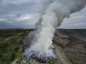 A Punta Arenas podrían trasladar residuos de Puerto Natales por nuevo incendio de vertedero