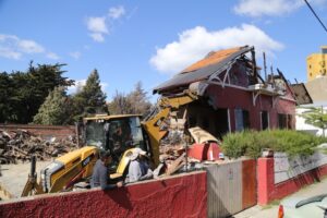 Demolición del Club Suizo da fin a un siglo de patrimonio arquitectónico