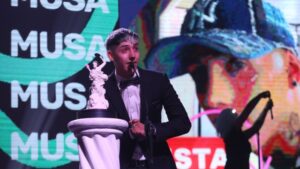 Pailita recibió premio a Mejor Artista Urbano: 