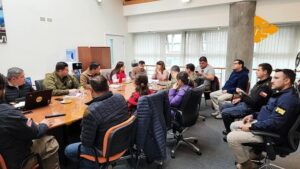 Municipio cierra vertedero de Natales luego de nuevo incendio en el sector