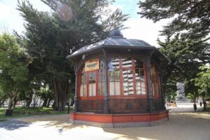La Pérgola de la Plaza de Armas: un lugar histórico que alberga las consultas de turistas