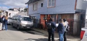 25 personas viven en cité que mantiene orden de demolición