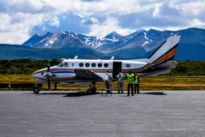 Avión DAP sufrió la pérdida de su puerta en pleno vuelo de Williams a Punta Arenas