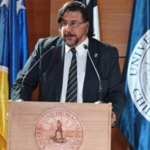 Abogados suman nuevas críticas al Gobierno por polémicos indultos
