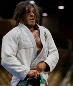 Jiujitero magallánico encabeza reclamo por cambio de normativa nacional
