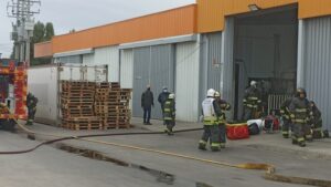 Principio de incendio afectó a bodega de Central de Carnes