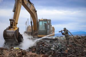 Autoridades conocieron avances en extinción de incendio en Vertedero de Natales
