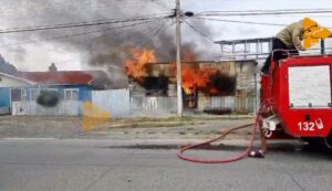 Una persona lesionada de gravedad en voraz incendio
