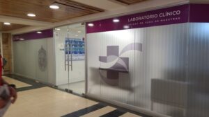En Mall Espacio Urbano inauguran laboratorio de toma de muestras UC Christus