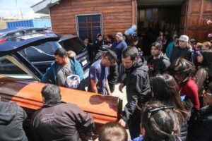 Emotivo adiós a las cuatro víctimas de fatal incendio
