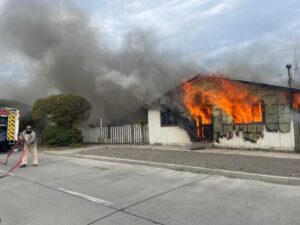 Incendio destruyó vivienda en Porvenir