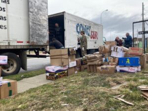 Magallánicos aportaron 6,5 toneladas de enseres para damnificados de Santa Juana