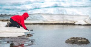 Destacan participación femenina en ciencia antártica
