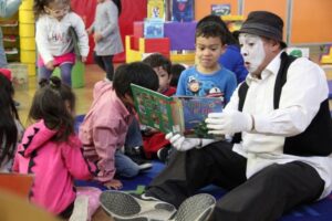 Fiesta del Libro Infantil divirtió a niños y niñas de jardínes de verano