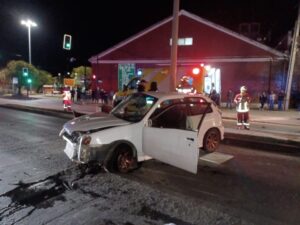 Municipalidad se querellará contra venezolano que provocó accidente