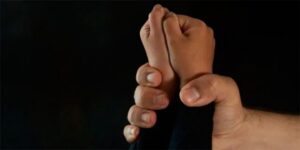 Condenan a hombre que violó y abusó sexualmente de sus hijas