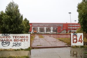 Cormupa y Liceo María Behety: “La instalación del Cesfam provisorio no perjudica la continuidad de las clases”