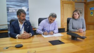 Tabsa firmó convenio para respaldar el trabajo del Servicio Médico Legal en Tierra del Fuego