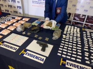 Colombiano asociado a amplio tráfico de drogas es expulsado de Chile