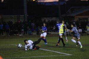 Colo-Colo vapuleó a la selección de Punta Arenas