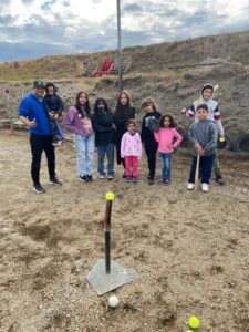 Clínica de béisbol para niños pretende ser la semilla para el futuro de este deporte