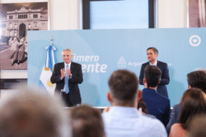 Presidente de Argentina dijo que “es un imperativo moral y ético comprometerse” en la lucha contra el narcotráfico