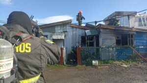 Matrimonio damnificado tras daños totales en su vivienda en toma Las Hornillas