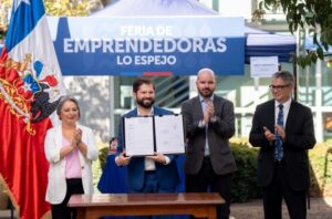 Presidente Boric promulgó Ley de Medidas de Seguridad Económica: ¿En qué consiste?