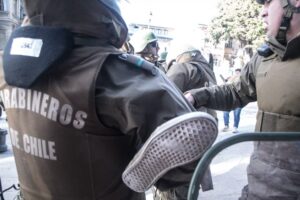 Formalizan a funcionario de Carabineros por apremios ilegítimos ocurridos durante Estallido Social