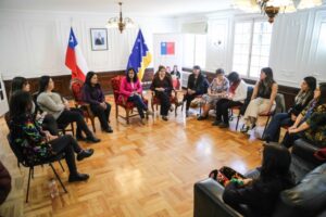 Gobierno reconoce a ocho mujeres destacadas de Magallanes