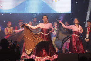 Municipio de Punta Arenas trabaja en el diseño del próximo Festival Folclórico en la Patagonia